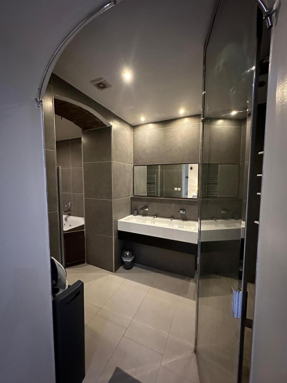 Les Champs Elysees-125M2 Modern And Spacious Paris Luaran gambar